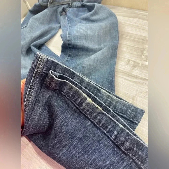 Citizens of Humanity Y2K Low Rise Flare Medium Wash Blue Jeans size 29 - Picture 16 of 16